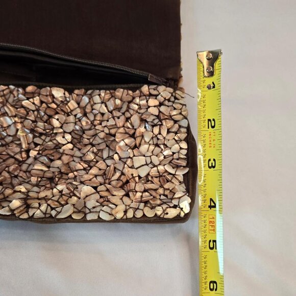 MOYNA Vintage Seashell Clutch, Shell Covered Fold Over Purse, Long Slim Clutch - Picture 12 of 13